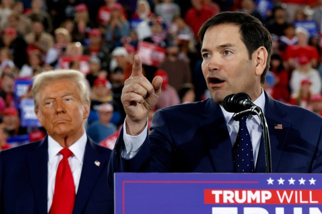 El presidente electo de Estados Unidos, Donald Trump, confirmó este miércoles que ha decidido nominar al senador republicano, Marco Rubio, como su próximo secretario de Estado. 