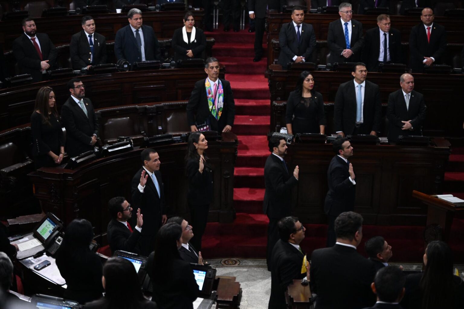 Toma posesión la nueva junta directiva del Congreso de la República ...