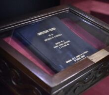 ¡No toquen la Constitución!