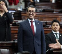 Congreso otorga otro permiso a Jonathan Menkos para que asuma nuevamente como ministro de Finanzas