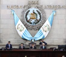 Luis Contreras es reelecto como presidente del Congreso de la República